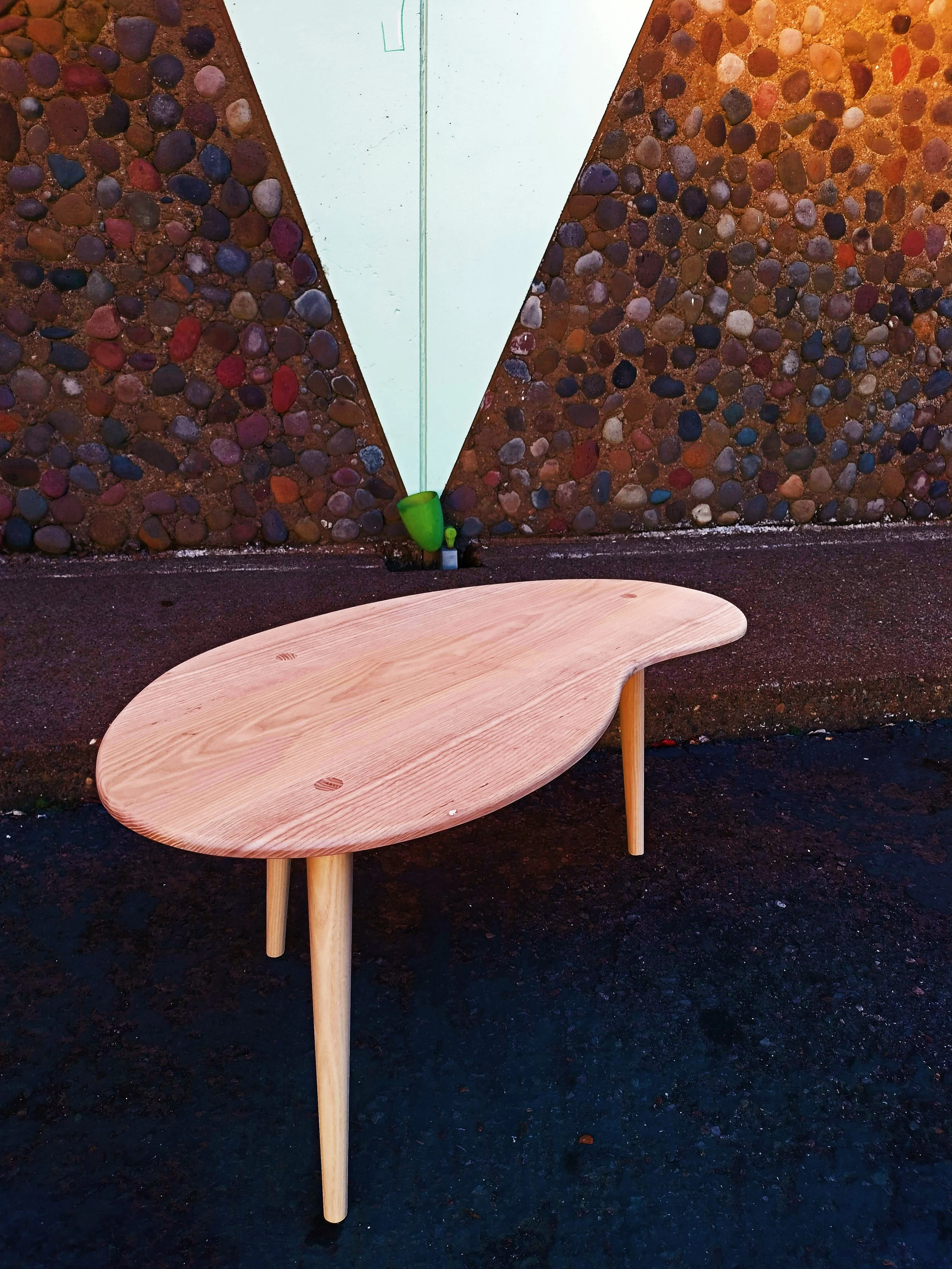 Classic Kidney bean Mid Century Modern coffee table — Briteside